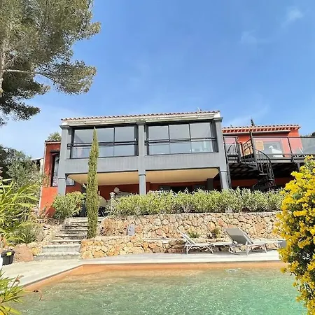 Hotel De Standing Avec Piscine